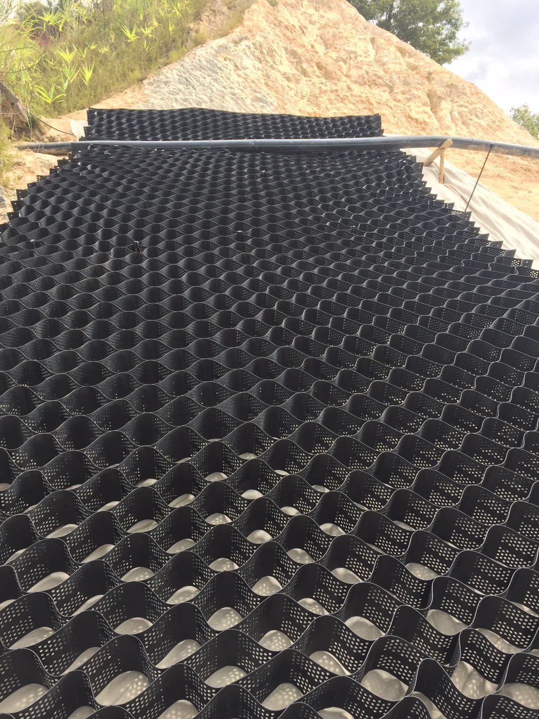 高分子納米合金格室 高分子納米合金格室